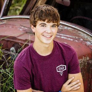 Meet your Posher, Garrett